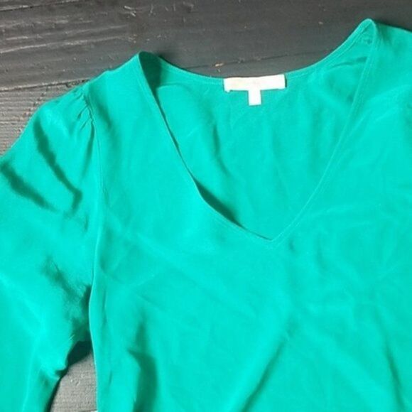 Lavender Brown Green 100% Silk Blouse - Picture 5 of 10